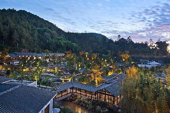 Banyan Tree Tengchong