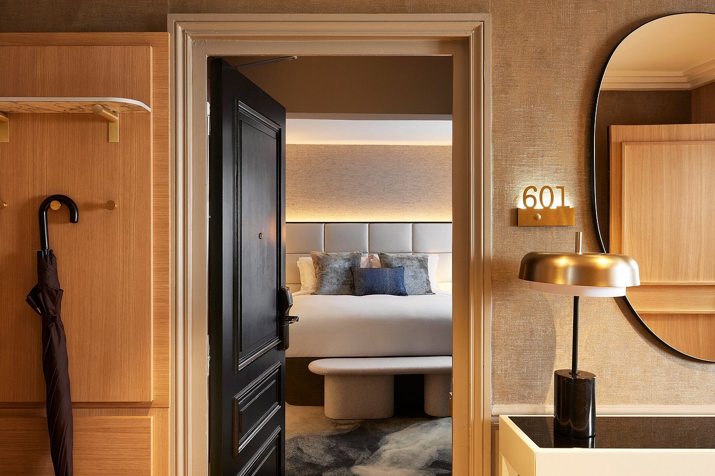 Sofitel Paris Baltimore Tour Eiffel view 4