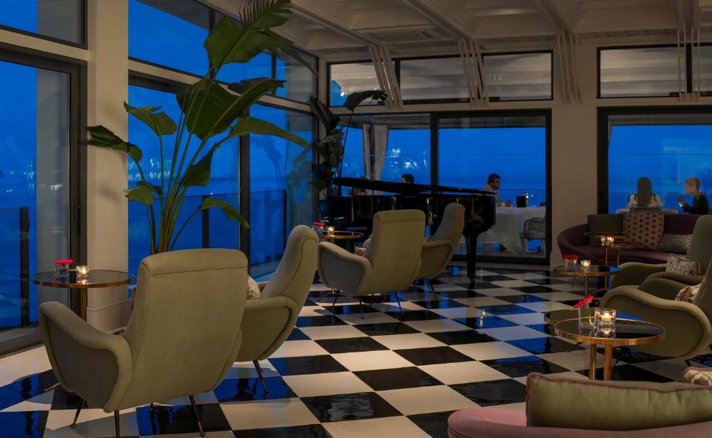 Hotel Miramalfi view 6