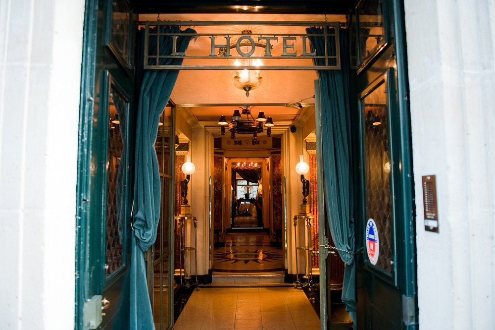 L'Hotel Paris