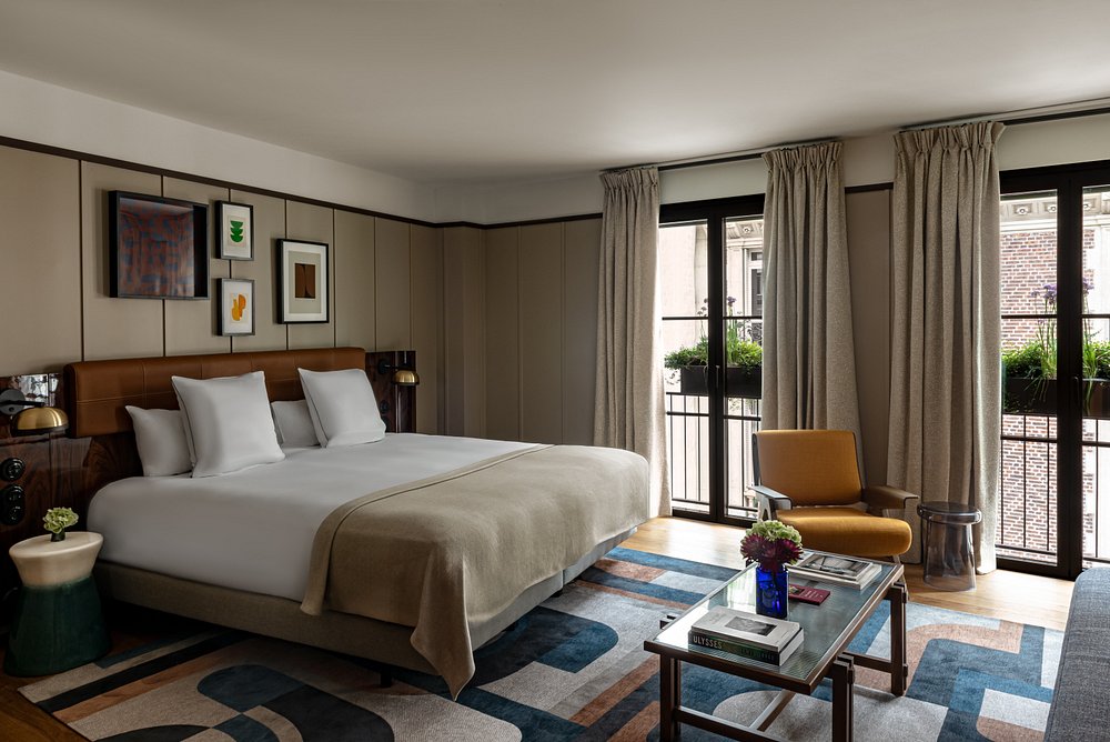 Hotel Norman Paris view 3