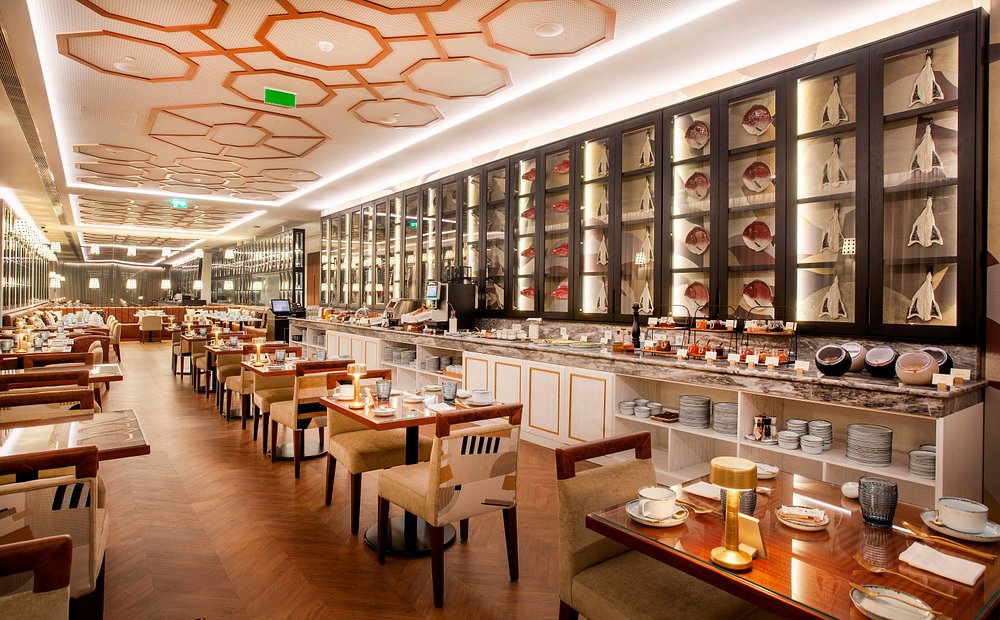 Wine & Books Porto Hotel view 6