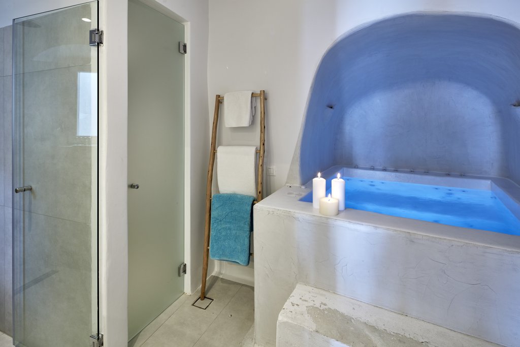 Cosmopolitan Suites view 5