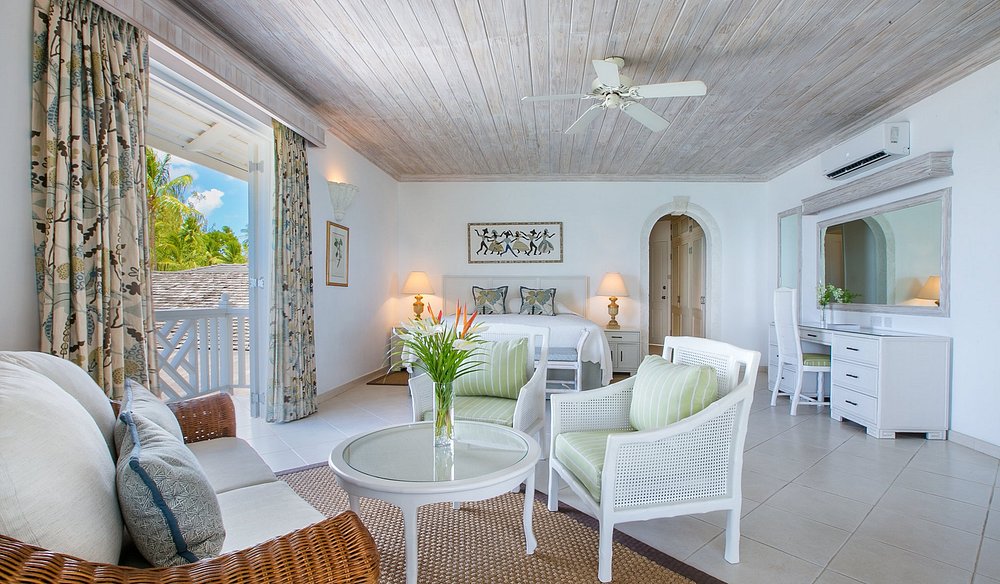 Coral Reef Club view 4