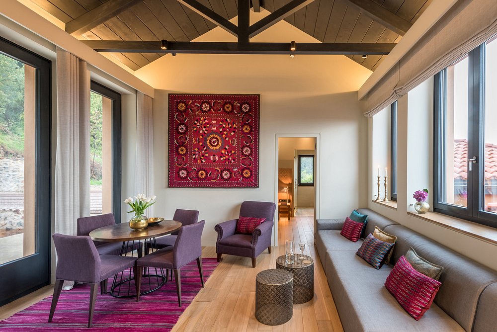 Euphoria Retreat view 4