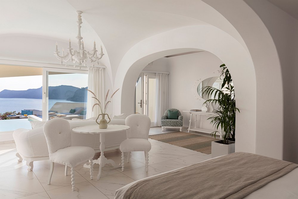 Canaves Oia Suites view 4