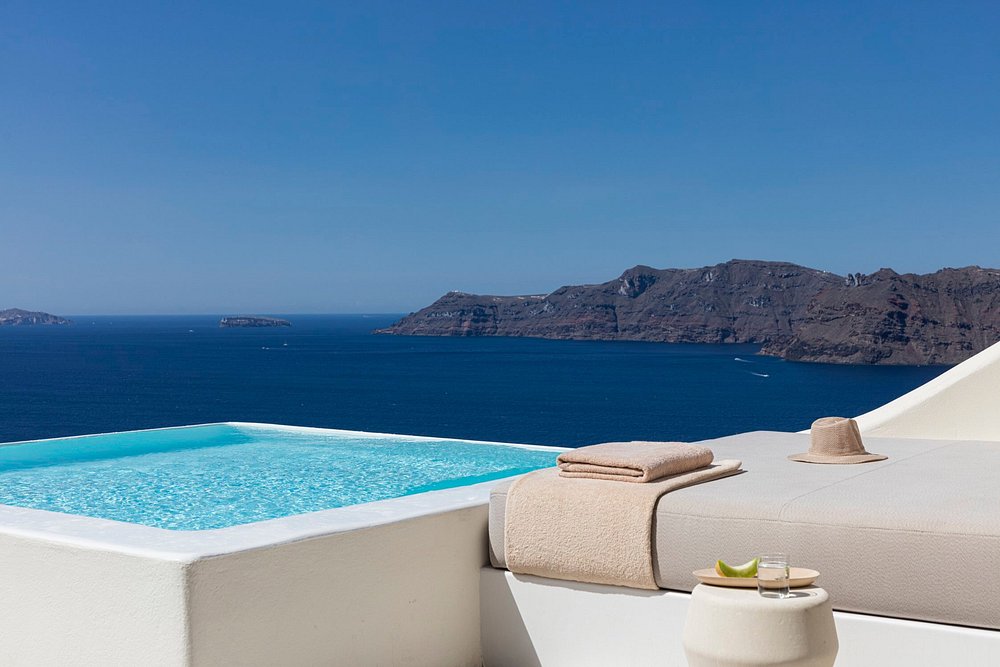Canaves Oia Suites view 5