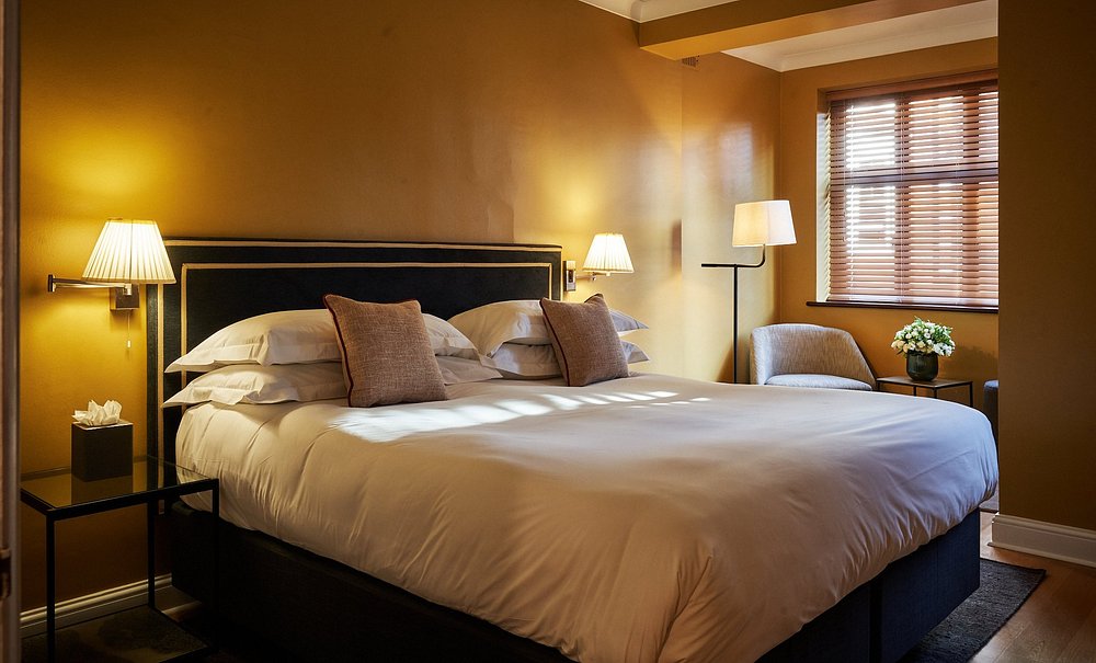 Capital Hotel And Townhouse view 3