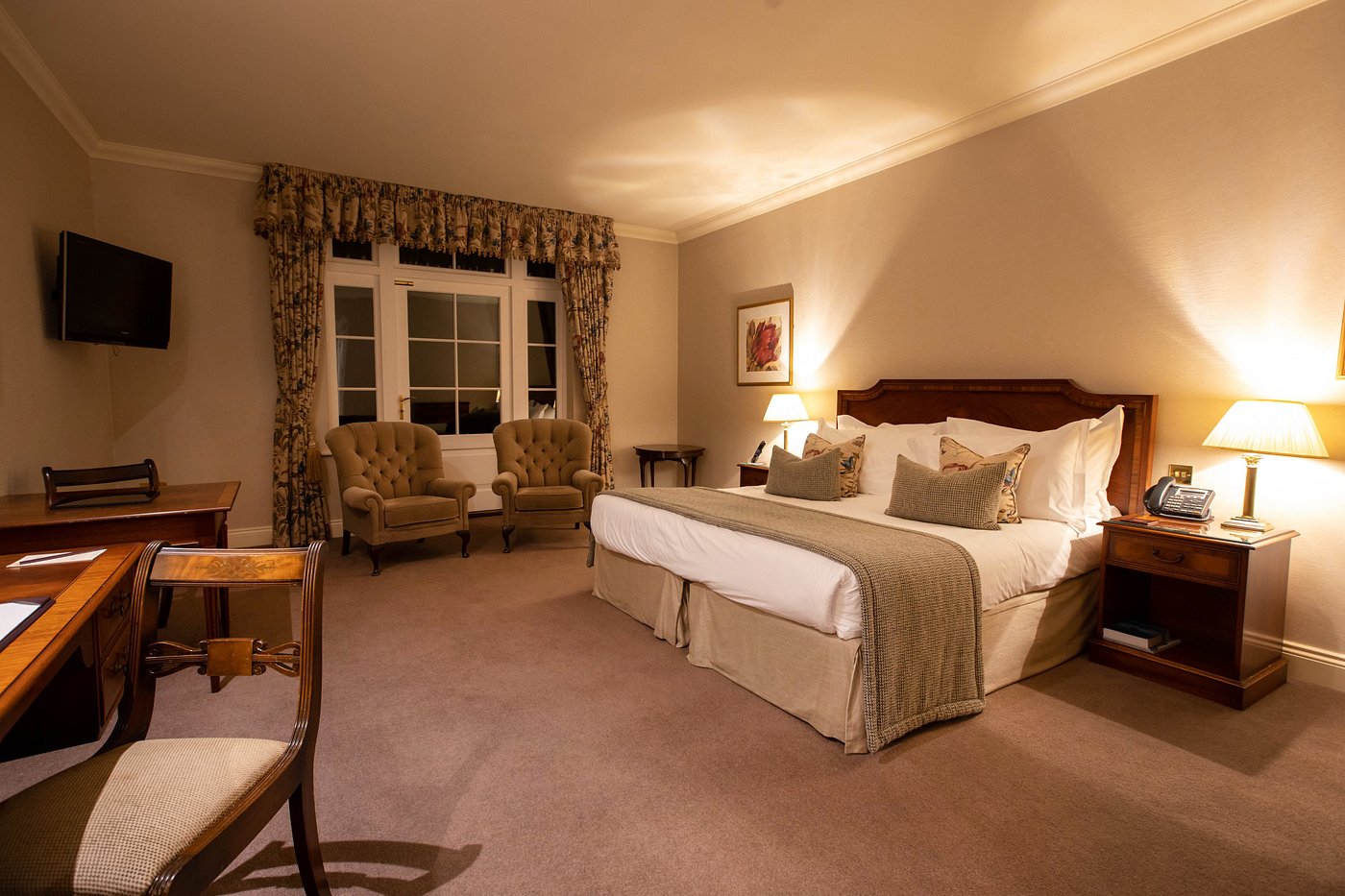 Luton Hoo Hotel view 3