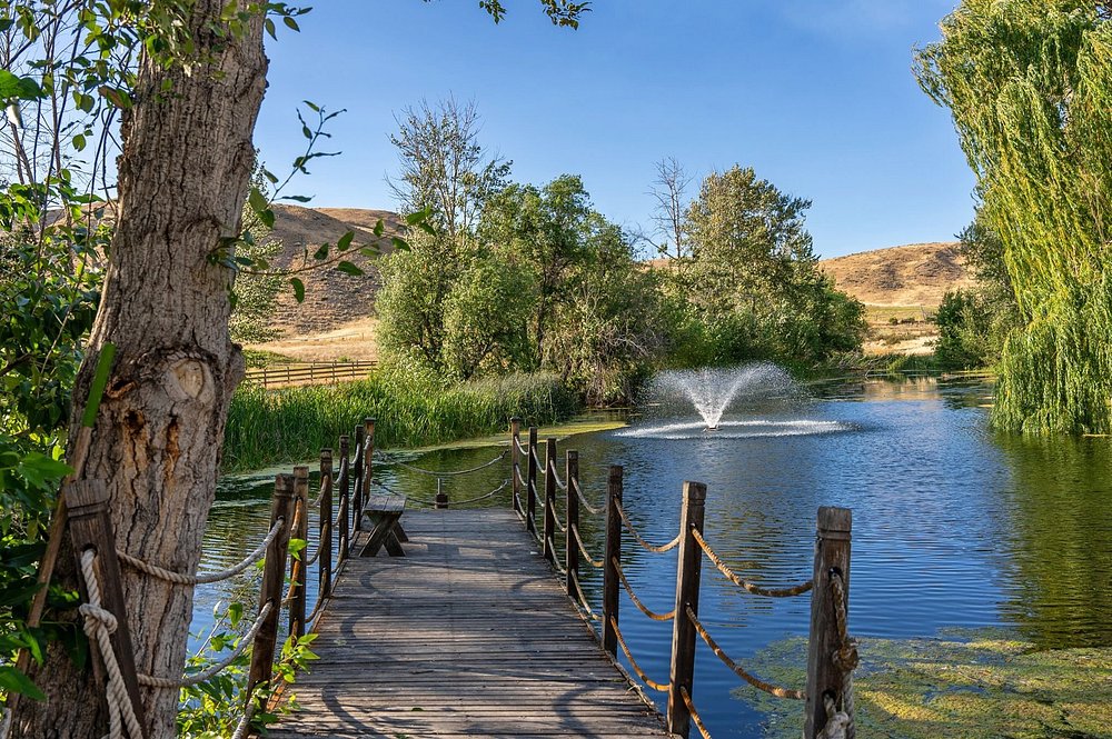 Casia Lodge & Ranch Twisp view 6