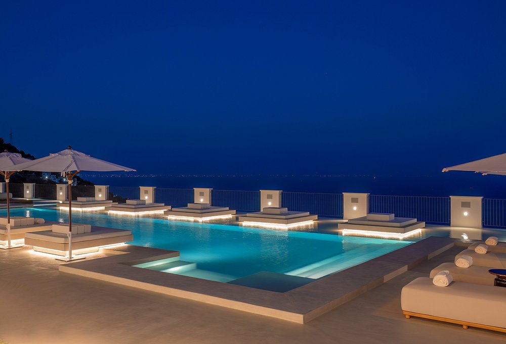 Furore Grand Hotel view 5