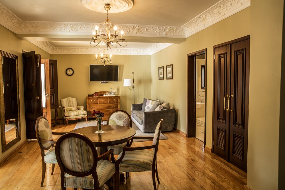 Villa Maria Cristina view 4