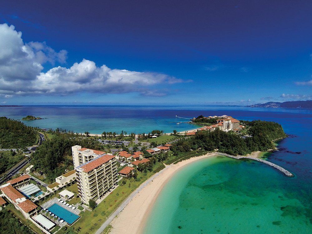 The Terrace Club at Busena