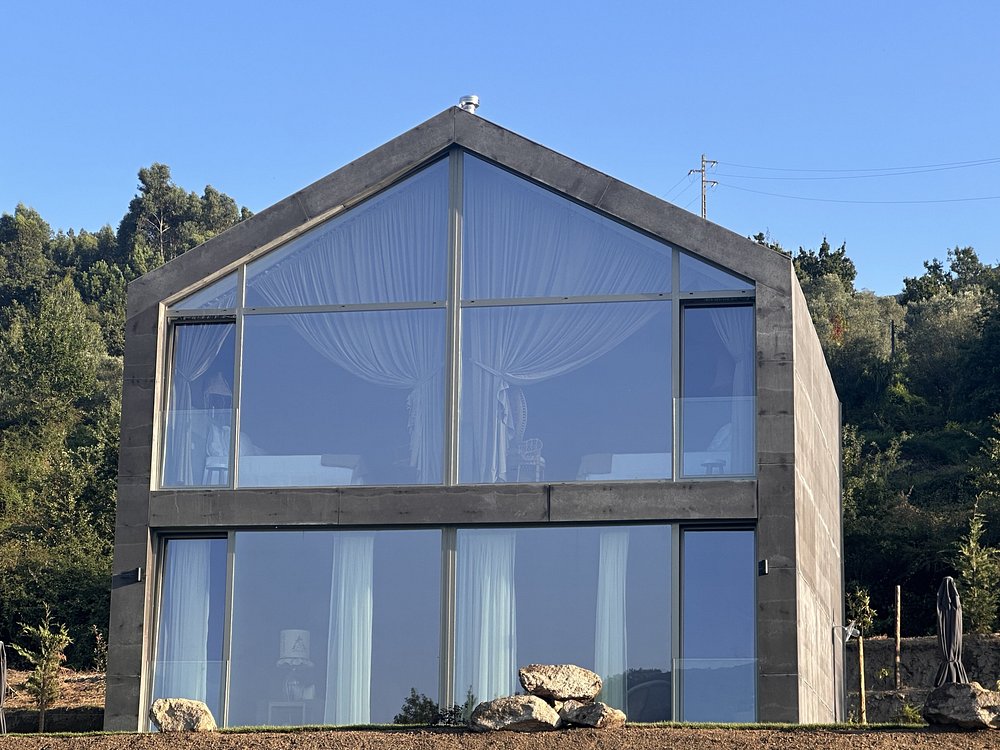 Carmo's Boutique Hotel