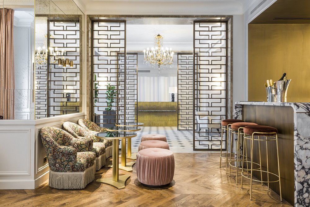 Grand Powers Paris view 5