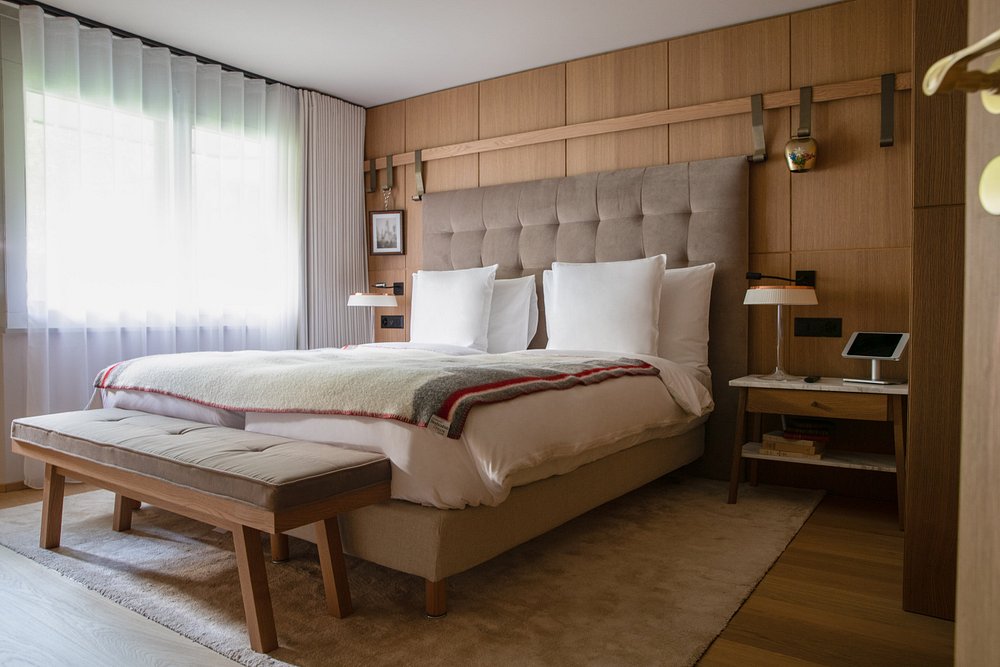 Hotel Schweizerhof Zermatt view 3