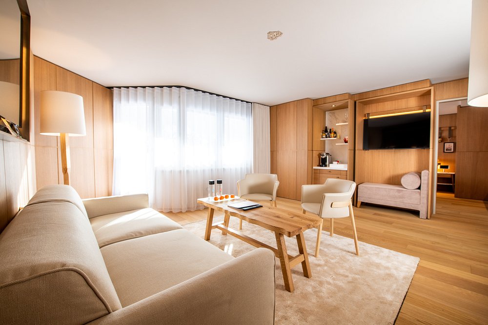 Hotel Schweizerhof Zermatt view 4