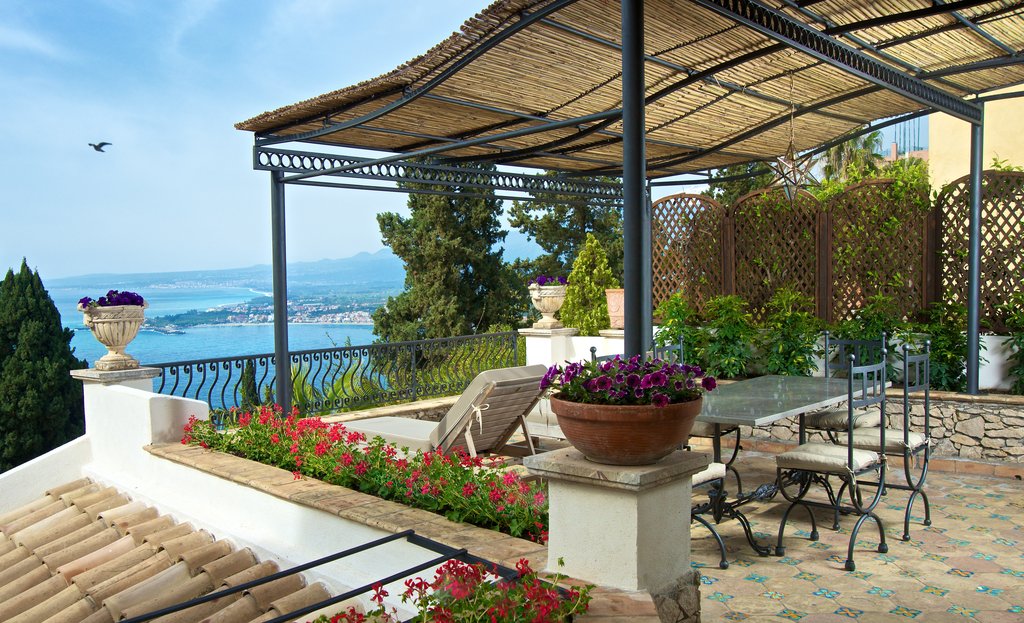 Villa Carlotta view 6