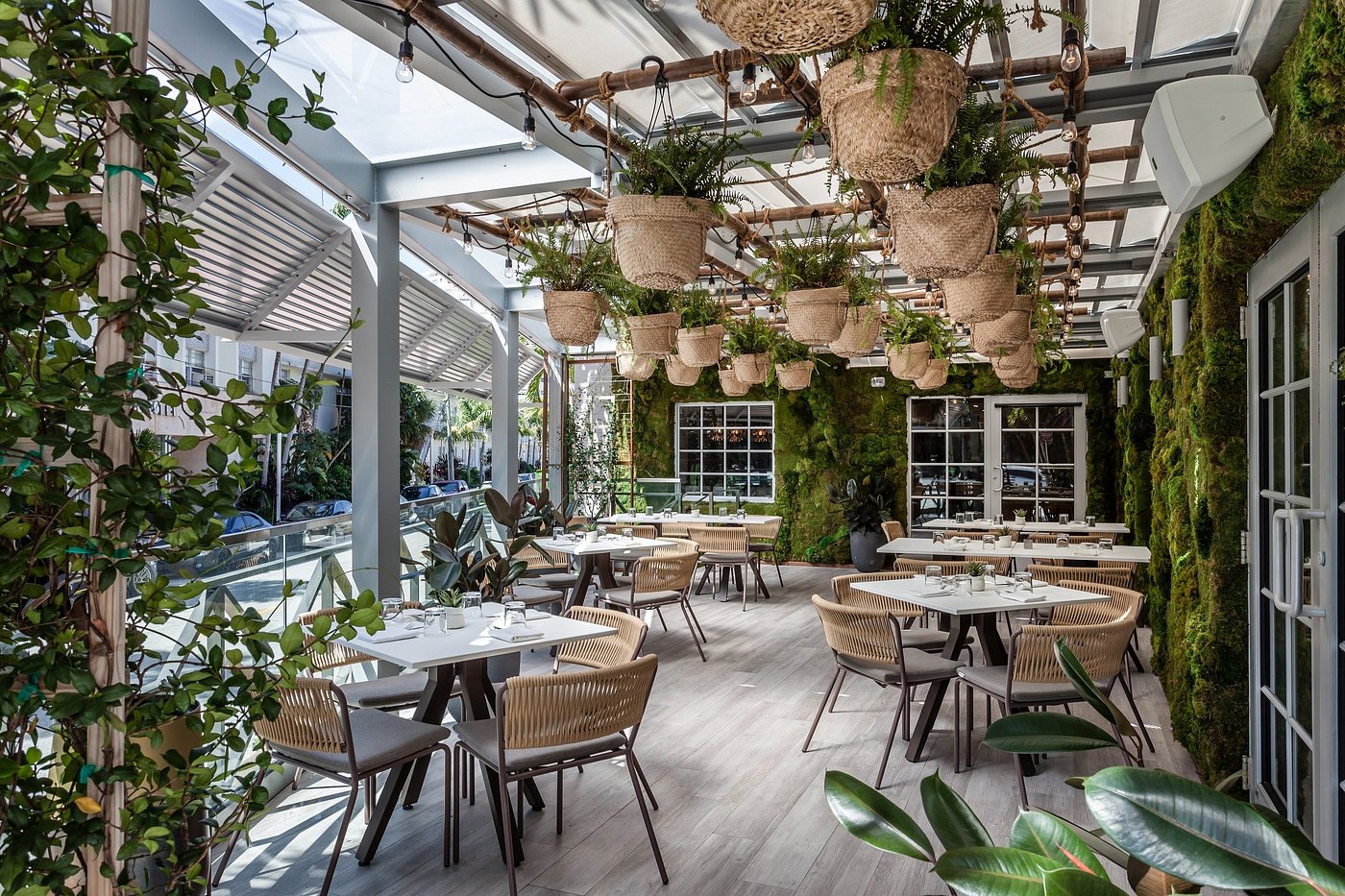 The Lennox Miami Beach view 6