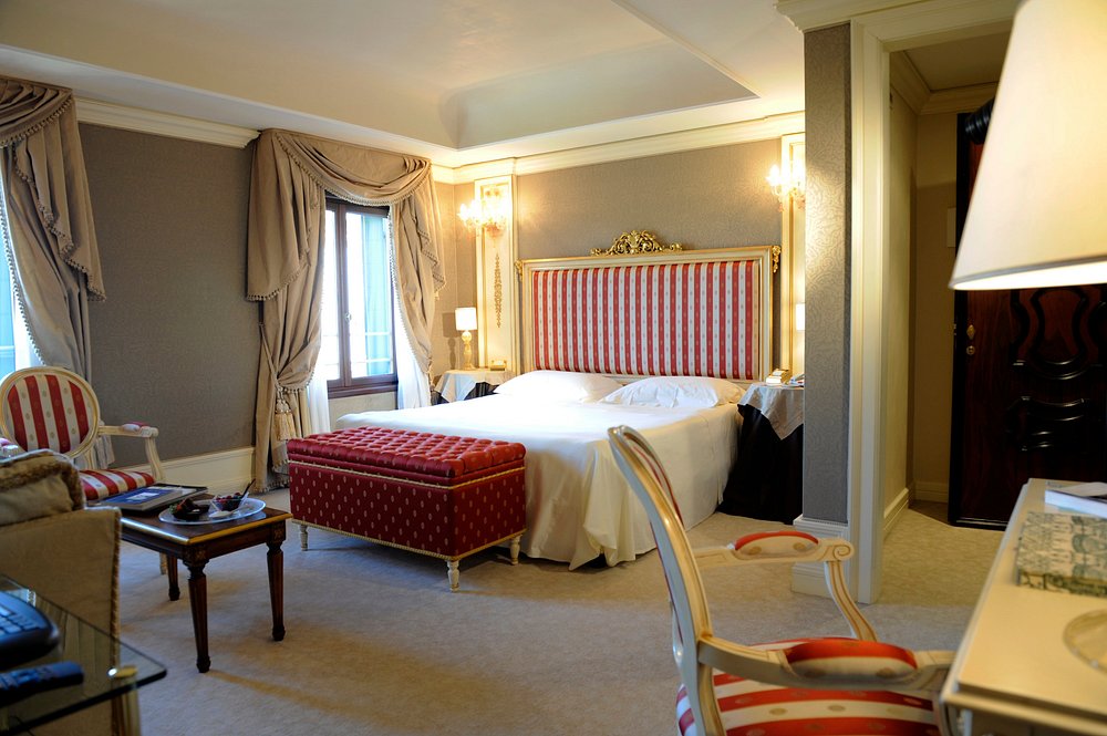 Ca'Sagredo Hotel view 3